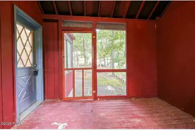 5231 Woodbridge Drive E, Bushkill, PA 18324 - Photo 43