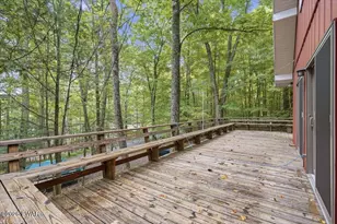 110 W Shore Dr, Hawley, PA 18428 - Photo 43