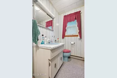 110 W Shore Drive, Hawley, PA 18428 - Photo 27