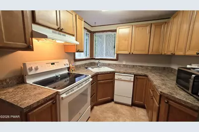 104 Hickory Lane, Lords Valley, PA 18428 - Photo 7