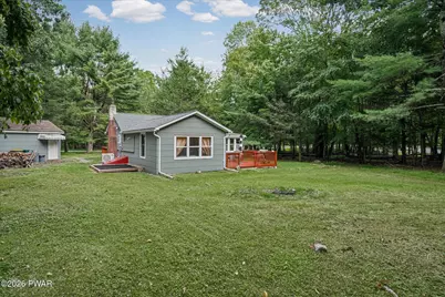 105 Chariton Drive, East Stroudsburg, PA 18301 - Photo 5