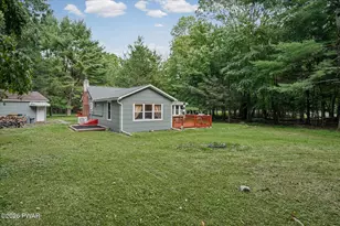 105 Chariton Dr, East Stroudsburg, PA 18301 - Photo 5