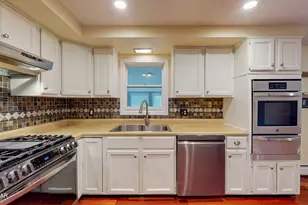 411 6th St, Matamoras, PA 18336 - Photo 25