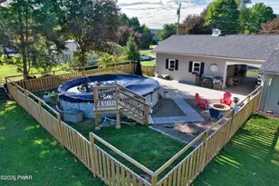 411 6th St, Matamoras, PA 18336 - Photo 11