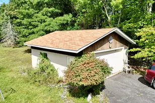 9 Pine Tree Ln, Hawley, PA 18428 - Photo 35