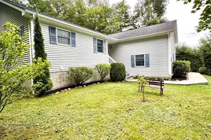 410 Martin St, Forest City, PA 18421 - Photo 3