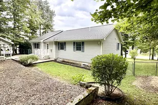 410 Martin St, Forest City, PA 18421 - Photo 5