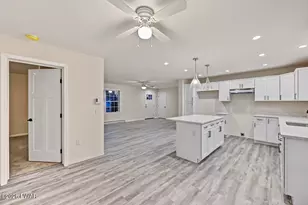 1014 Forest Ln, Lake Ariel, PA 18436 - Photo 13