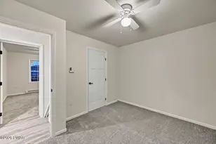 1014 Forest Ln, Lake Ariel, PA 18436 - Photo 35