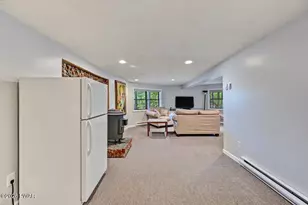 7 Pine Ln, Lake Ariel, PA 18436 - Photo 59