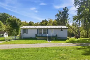 9 Tall Trees Ln, Beach Lake, PA 18405 - Photo 5