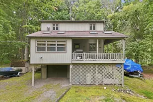 162 Eastwood Dr, Greentown, PA 18426 - Photo 3