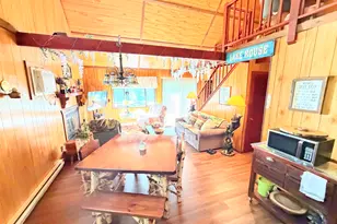 27 Oak Dr, Hawley, PA 18428 - Photo 11