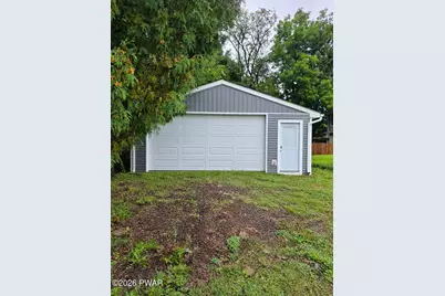 411 Avenue F, Matamoras, PA 18336 - Photo 15