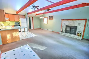 269 Upper Independence Dr, Lackawaxen, PA 18435 - Photo 3
