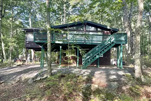 123 Saddle Brook Ln, Hawley, PA 18428 - Photo 3