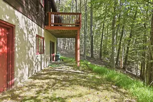 104 Sugar Berry Ln, Greentown, PA 18426 - Photo 51