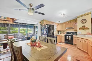 448 White Rock Dr, Waymart, PA 18472 - Photo 13