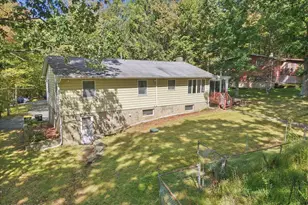 50 Woodledge Hills Dr, Hawley, PA 18428 - Photo 43