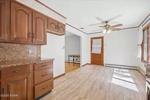 50 Woodledge Hills Dr, Hawley, PA 18428 - Photo 15
