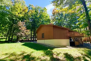 65 Lake Dr E, Gouldsboro, PA 18424 - Photo 11