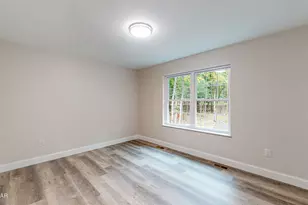 105 Spice Bush Ln, Milford, PA 18337 - Photo 17