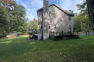109 Arbutus Ct, Milford, PA 18337 - Photo 47