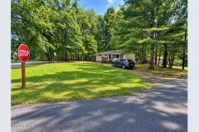 116 Beech Road, Dingmans Ferry, PA 18328 - Photo 3