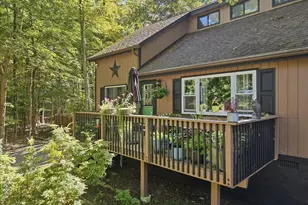 162 Mountain Lake Dr, Dingmans Ferry, PA 18328 - Photo 43
