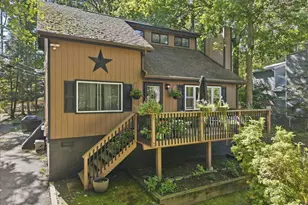 162 Mountain Lake Dr, Dingmans Ferry, PA 18328 - Photo 1