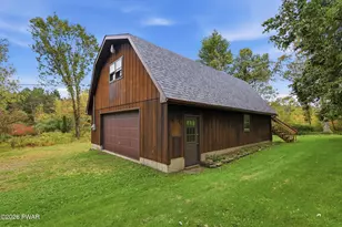 154 Schoolhouse Rd, Honesdale, PA 18431 - Photo 3