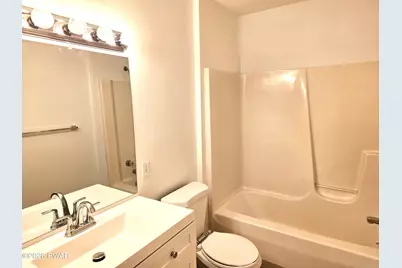 865 Avoy Road Apt #16, Lake Ariel, PA 18436 - Photo 9