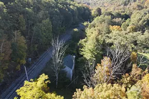 152 Flagstone Rd, Shohola, PA 18458 - Photo 9