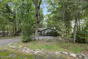 211 Waterview Dr, Lords Valley, PA 18428 - Photo 39