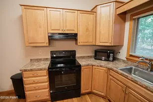 803 Jefferson Ct, Lords Valley, PA 18328 - Photo 21