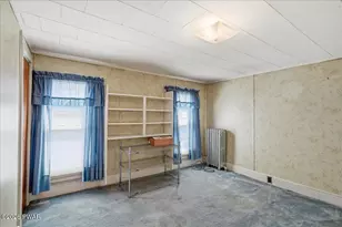 56 Prospect St, Wilkes-Barre, PA 18702 - Photo 11