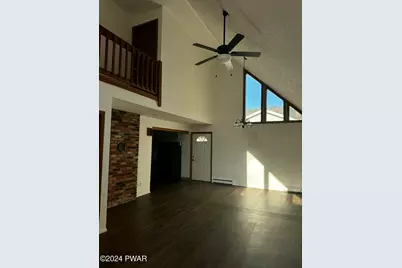 202 W Sarah Street, Milford, PA 18337 - Photo 3