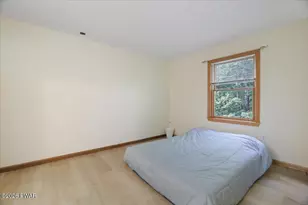 125 Cottonwood Dr, Lords Valley, PA 18428 - Photo 21