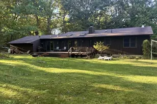 145 Parkers Glen Rd, Shohola, PA 18458 - Photo 5