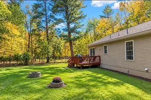 118 Spice Bush Ln, Milford, PA 18337 - Photo 3