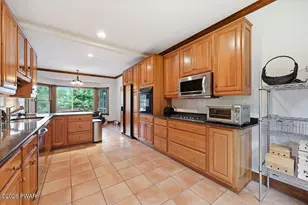 441 Emery Rd, Dingmans Ferry, PA 18328 - Photo 31