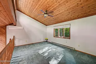 208 Mountain View Dr, Lords Valley, PA 18428 - Photo 47