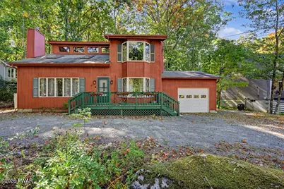 208 Mountain View Drive, Lords Valley, PA 18428 - Photo 9