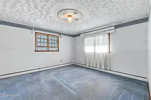425 Dewey St, Dickson City, PA 18519 - Photo 11