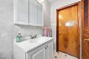 425 Dewey St, Dickson City, PA 18519 - Photo 13