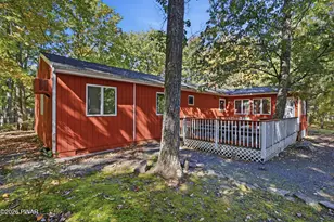 114 Stallion Dr, Lords Valley, PA 18428 - Photo 35