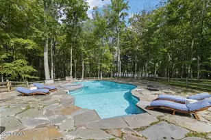 1076 Wintergreen Ct, Hawley, PA 18428 - Photo 49