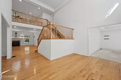 371 Joanne Court, Bartonsville, PA 18321 - Photo 9