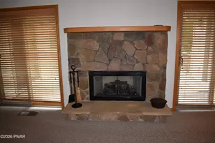 801 Oriole Ct, Lords Valley, PA 18428 - Photo 5