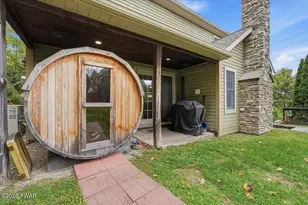 288 Gumbletown Rd, Paupack, PA 18451 - Photo 59